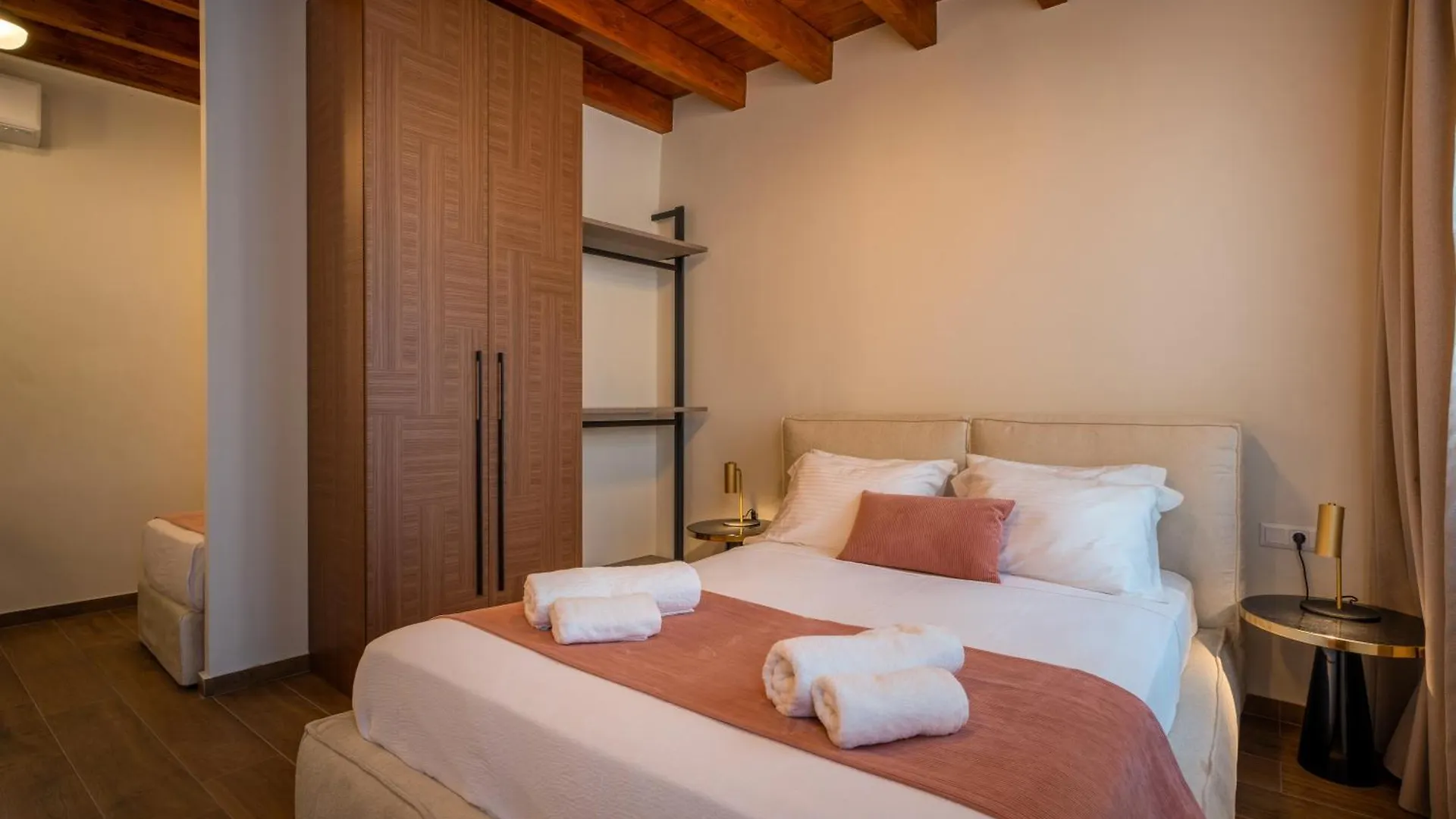 Casa D'Oro - Luxury Suites Rethymno Aparthotel
